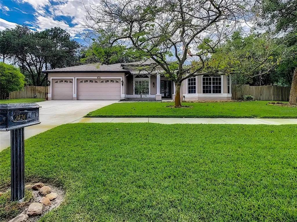 2424 Madrid Avenue Safety Harbor FL 34695