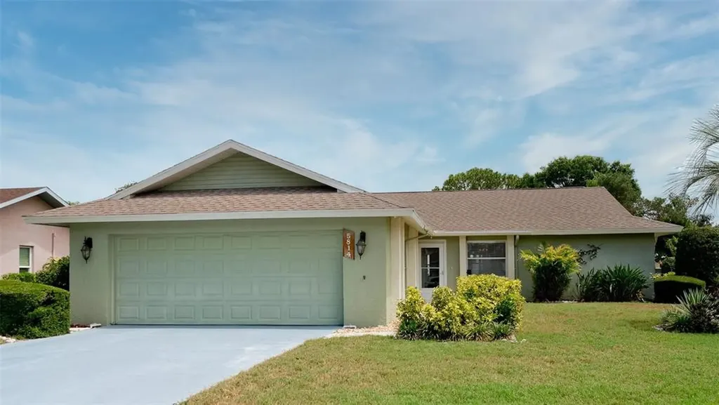 5814 11th Avenue W Bradenton FL 34209