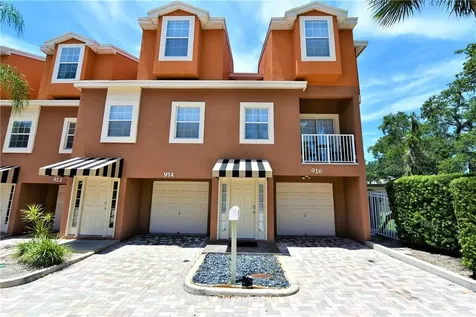 916 Laura Street Clearwater FL 33755