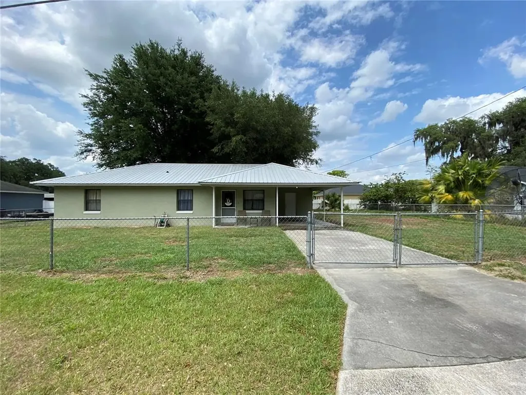 417 SE 3rd Street Fort Meade FL 33841