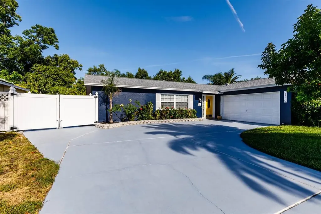 9750 2nd Street N St Petersburg FL 33702