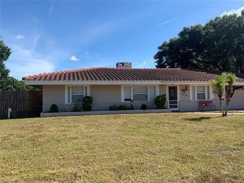 2523 Grove Street Sarasota FL 34239
