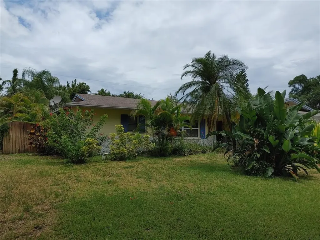 7804 2nd Avenue W Bradenton FL 34209