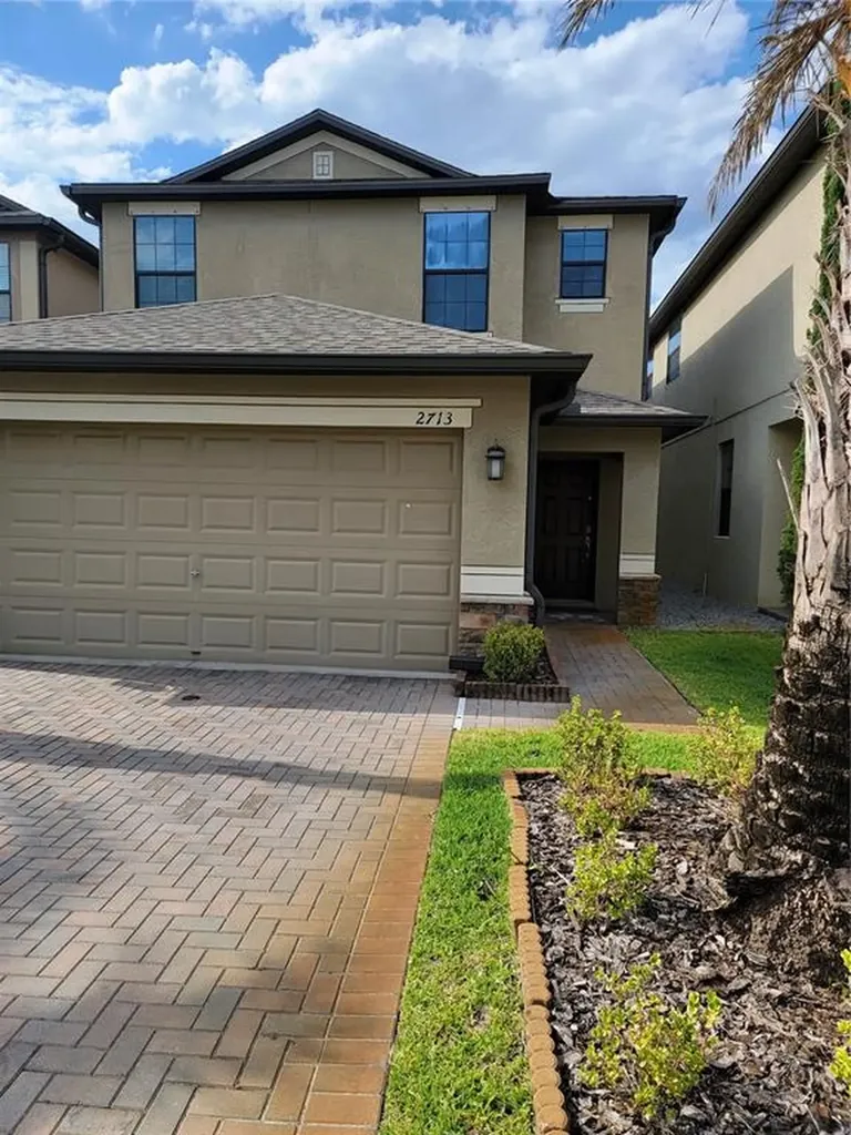 2713 Garden Falls Drive Brandon FL 33511