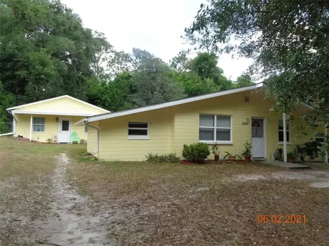 1285 Cecil Avenue Deland FL 32720