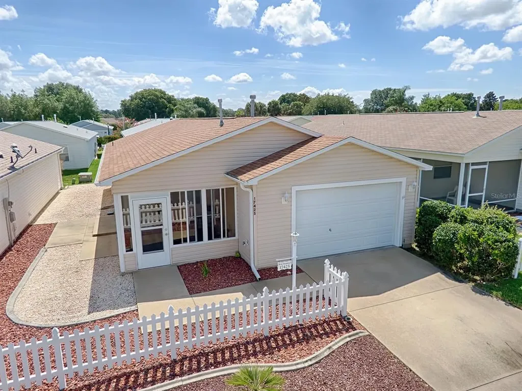17425 SE 82nd Roslyn Court The Villages FL 32162