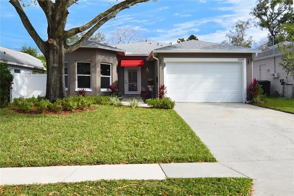 3069 Grove Street N St Petersburg FL 33704