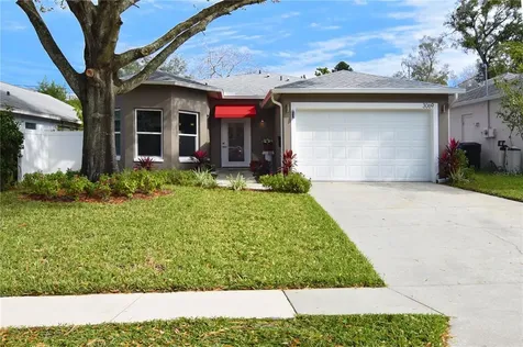 3069 Grove Street N St Petersburg FL 33704