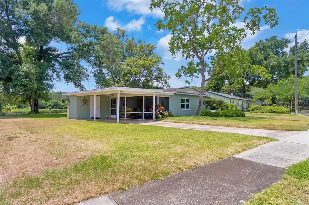 804 Agnes Drive Altamonte Springs FL 32701