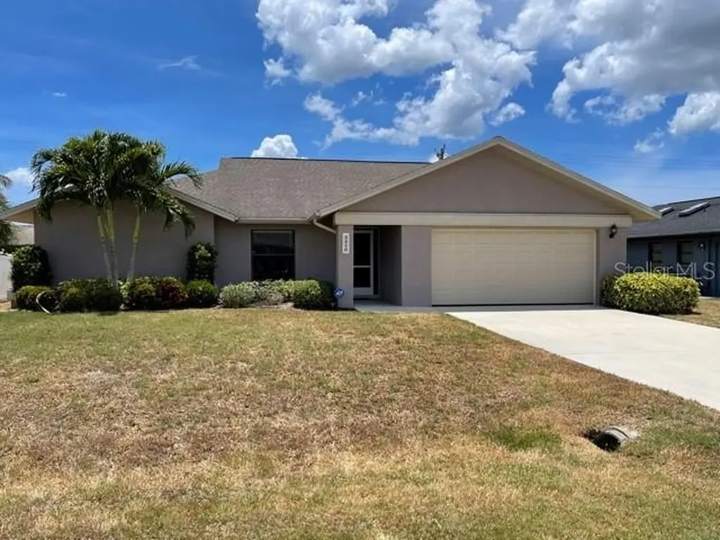 3316 SW 6th Avenue Cape Coral FL 33914