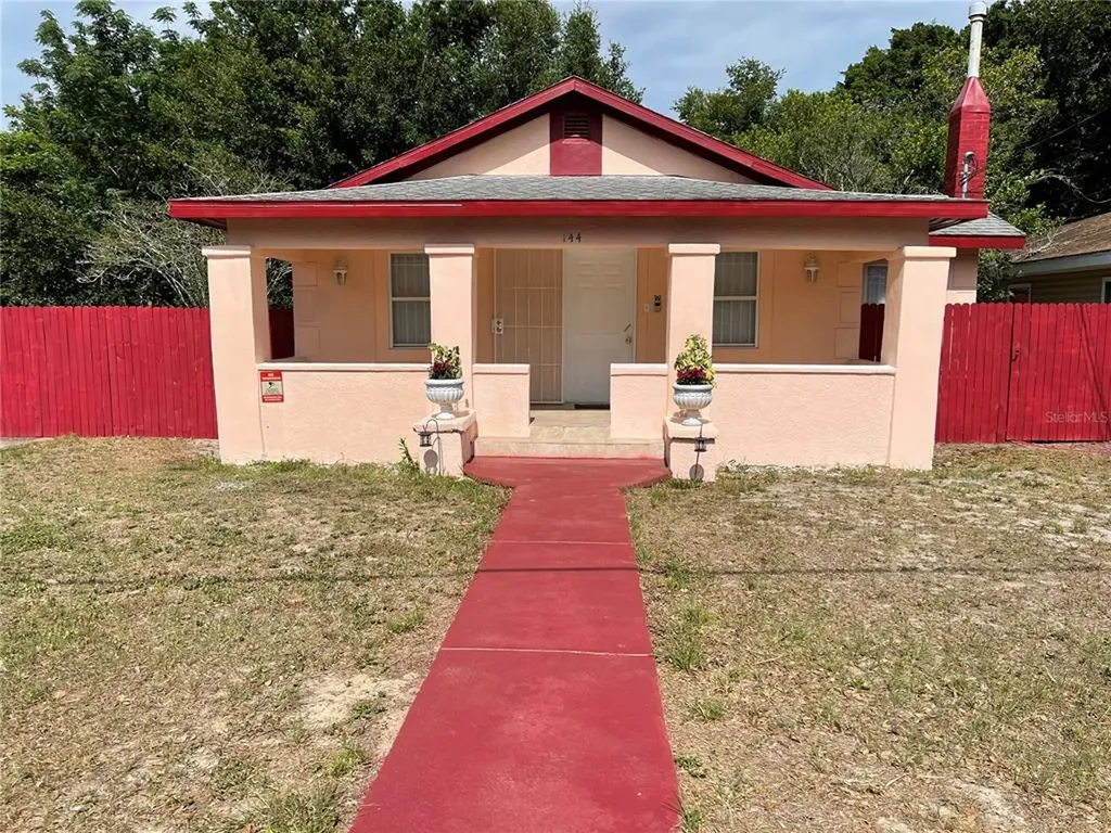 144 C Street Lake Wales FL 33853