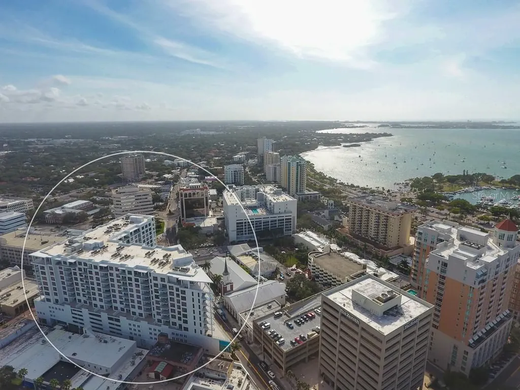 111 S Pineapple Avenue Sarasota FL 34236