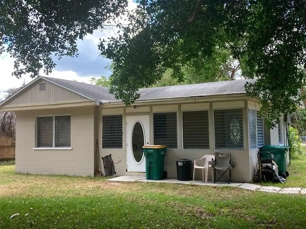 2001 Taylor Road Punta Gorda FL 33950
