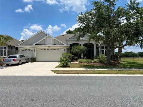 9021 Bridgeport Bay Circle Mount Dora FL 32757