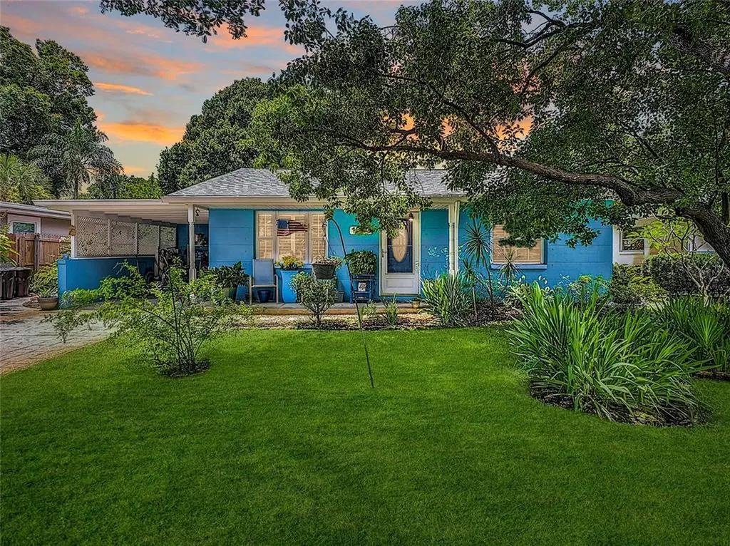 1607 60th Street S Gulfport FL 33707