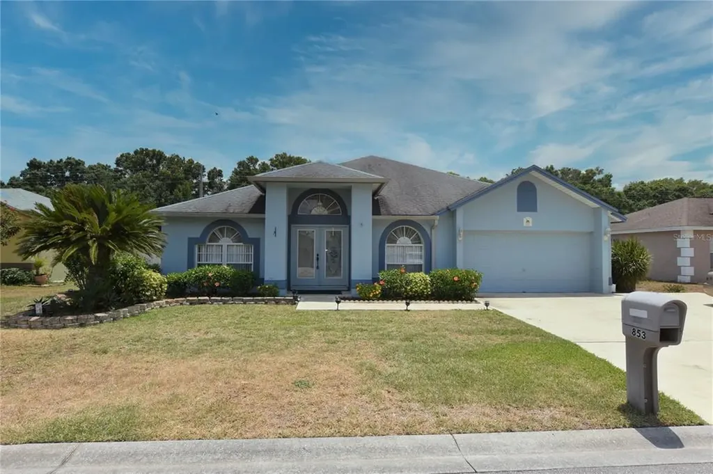 853 Reflections Loop E Winter Haven FL 33884
