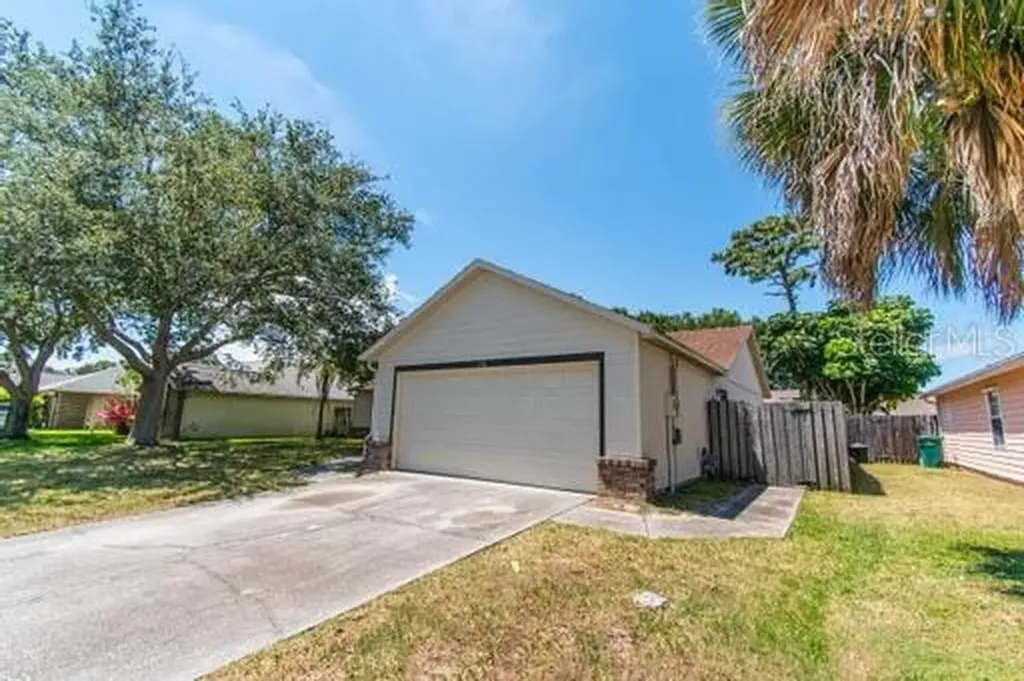 148 Oak Lake Road Melbourne FL 32901