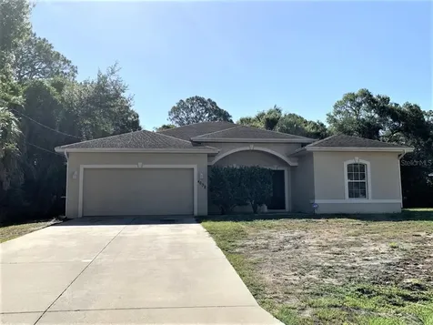 4632 Vaquero Street North Port FL 34286