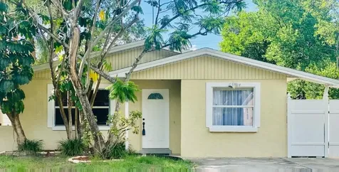 4929 15th Avenue N St Petersburg FL 33710
