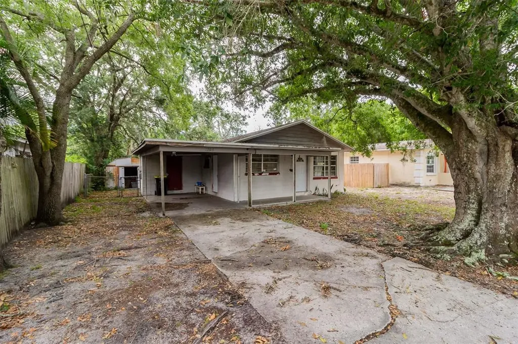 1203 33rd Street NW Winter Haven FL 33881