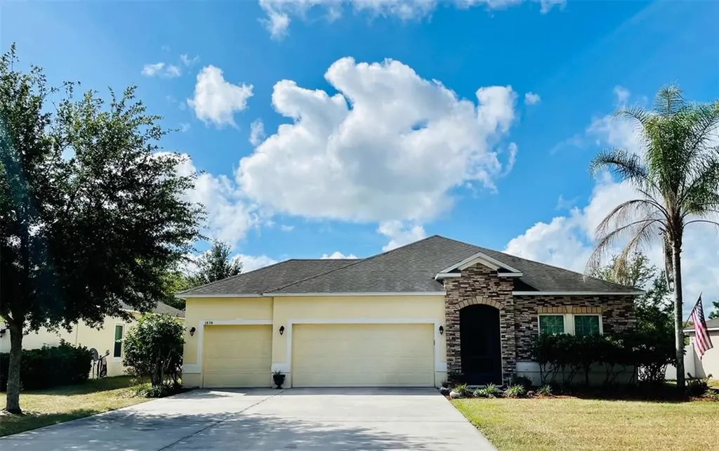 1836 Piedmont Court Mascotte FL 34753
