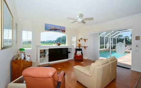 4489 Chase Oaks Drive Sarasota FL 34241