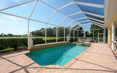 4489 Chase Oaks Drive Sarasota FL 34241