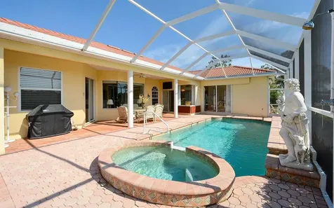 4489 Chase Oaks Drive Sarasota FL 34241