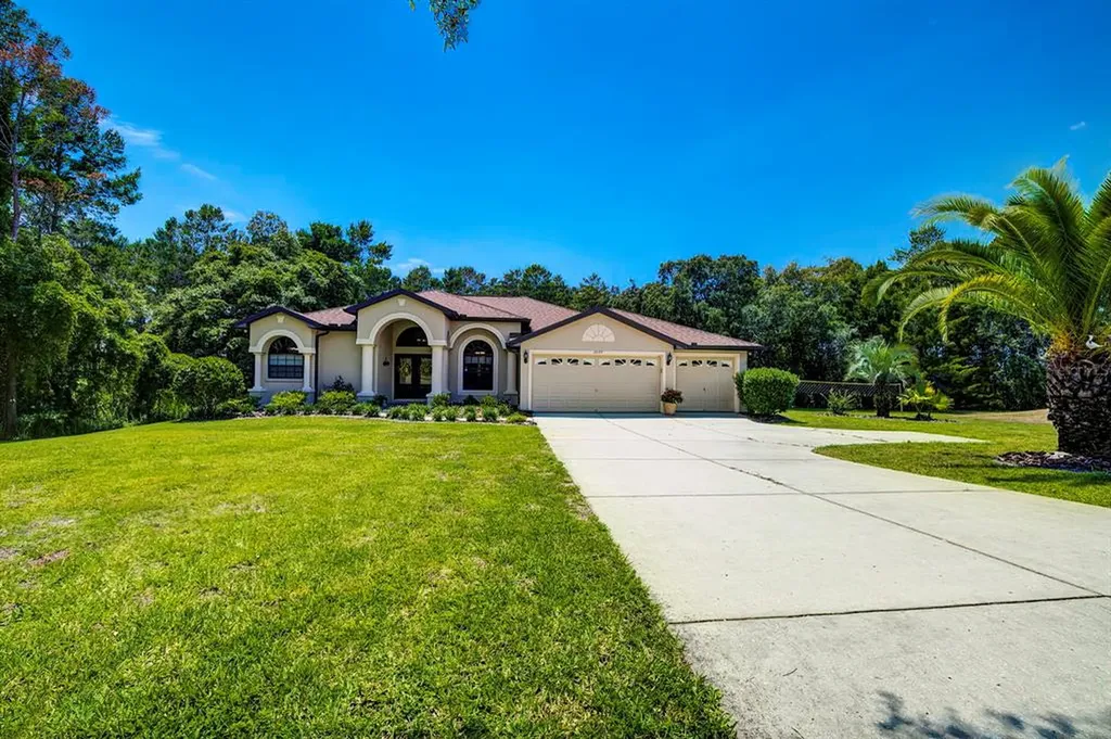 10129 Lazy Days Court Weeki Wachee FL 34613