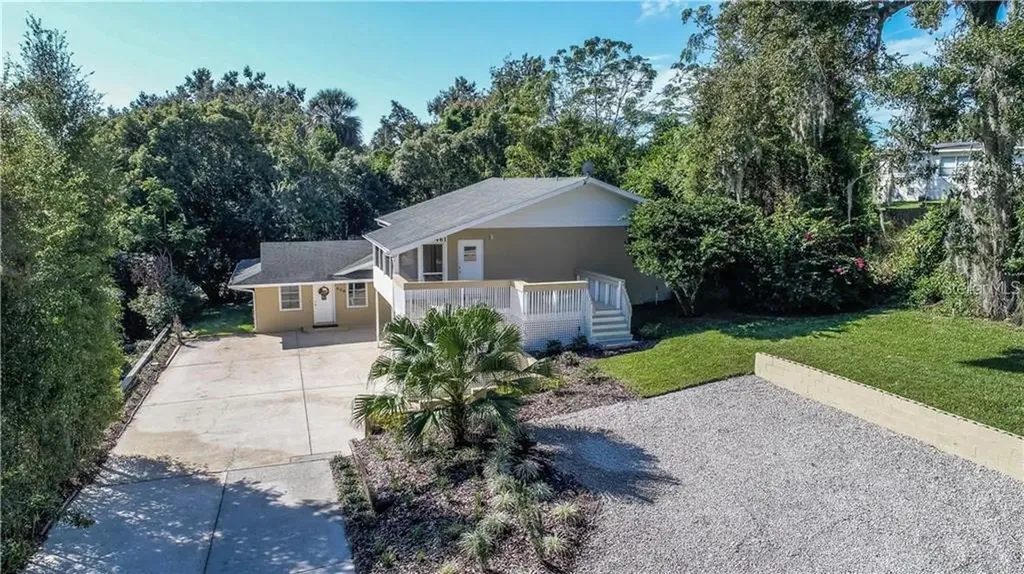 459 W Desoto Street Clermont FL 34711