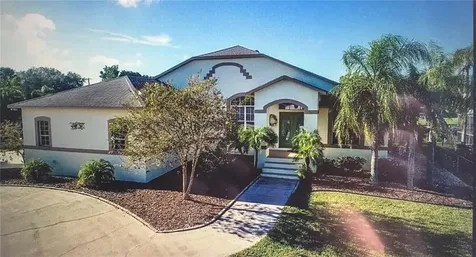 702 Spanish Main Drive Apollo Beach FL 33572