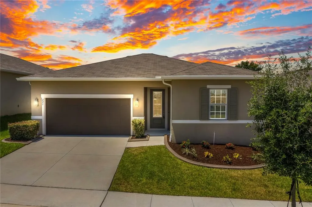 221 Alford Drive Davenport FL 33896