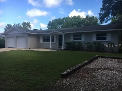 1113 E University Avenue Deland FL 32724