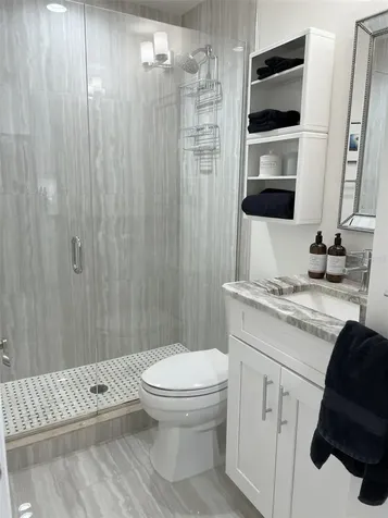 3543 Longmeadow Sarasota FL 34235