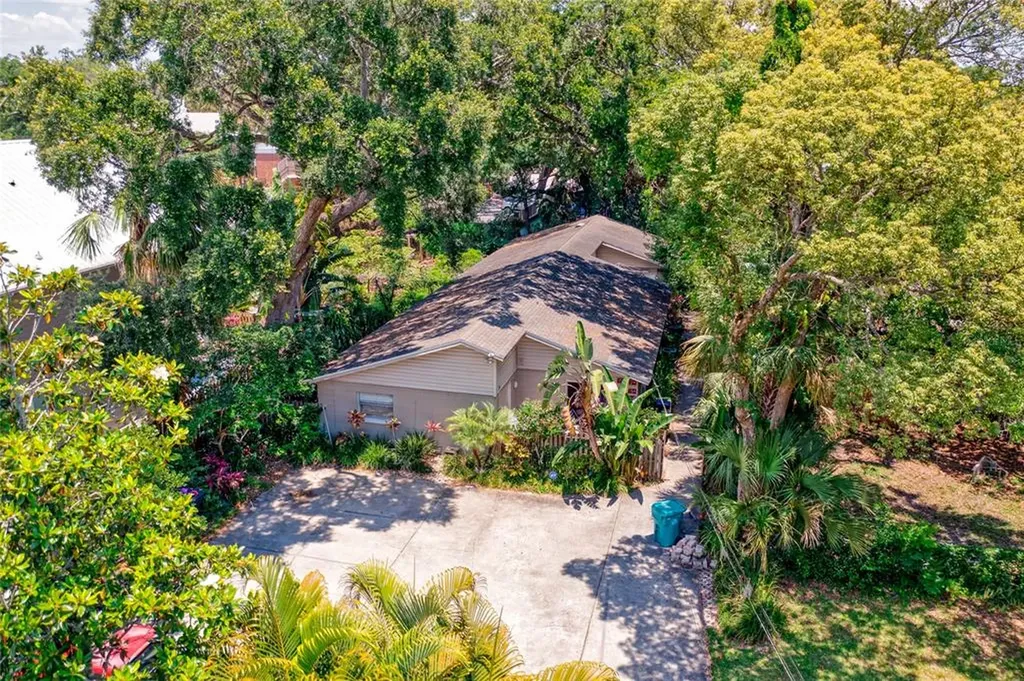517 Cathcart Avenue Orlando FL 32803