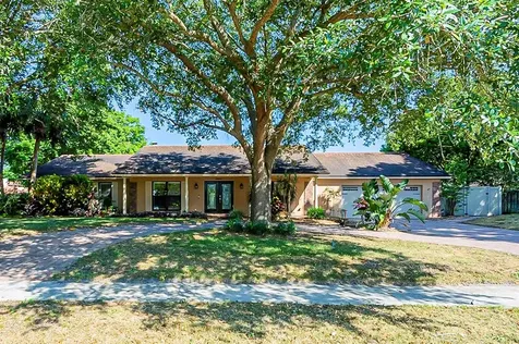 8941 Turnberry Court Orlando FL 32819