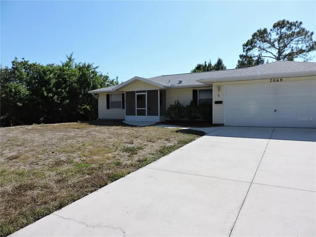 7069 Larkin Street Englewood FL 34224