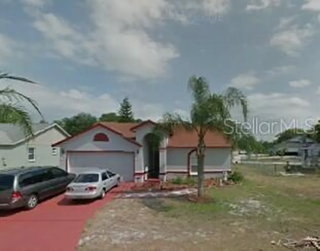 3312 Queens Cove Loop Winter Haven FL 33880