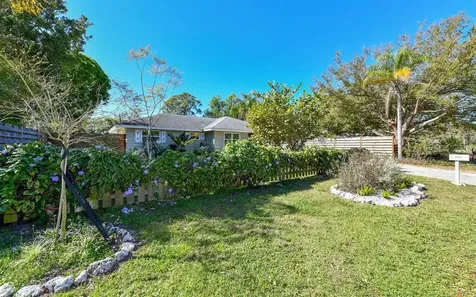 2728 Martin Street Sarasota FL 34237