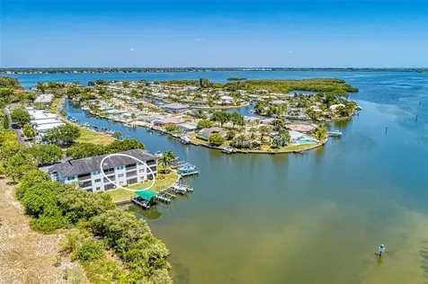 10469 Waterbird Way Bradenton FL 34209