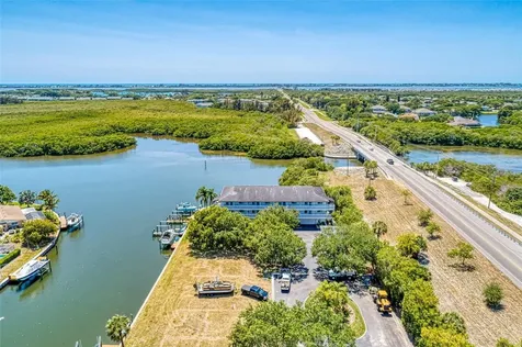10469 Waterbird Way Bradenton FL 34209