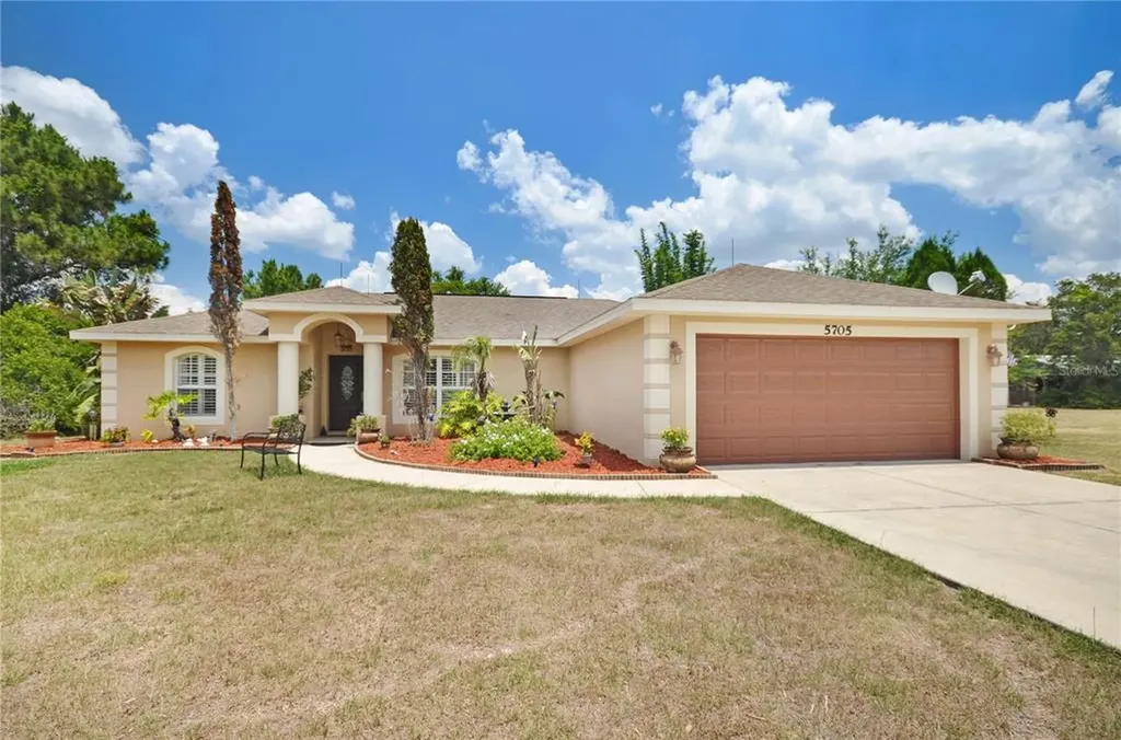 5705 Lake Erie Road Groveland FL 34736
