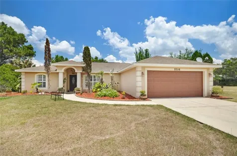 5705 Lake Erie Road Groveland FL 34736