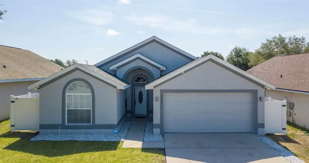 1009 Brayton Lane Davenport FL 33897