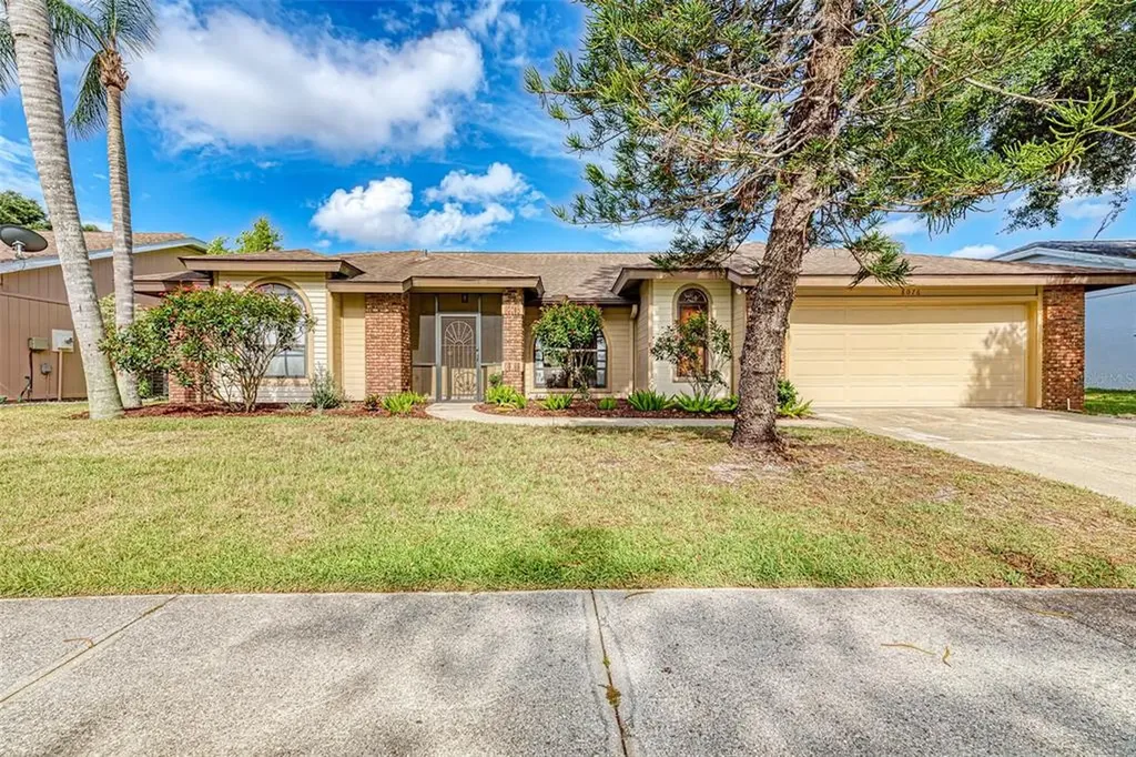 8076 Glenbrooke Lane Sarasota FL 34243