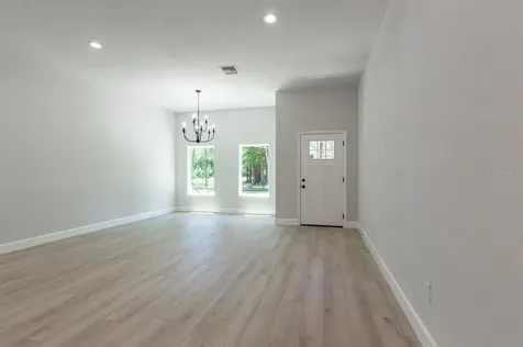 2424 NE 2nd Avenue Gainesville FL 32641