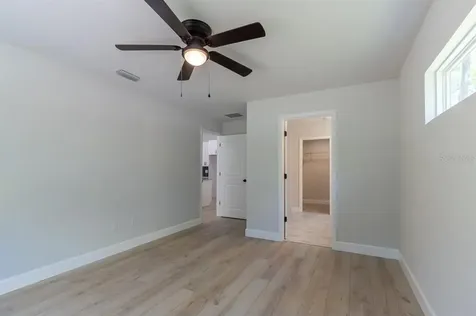 2424 NE 2nd Avenue Gainesville FL 32641