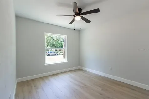 2424 NE 2nd Avenue Gainesville FL 32641
