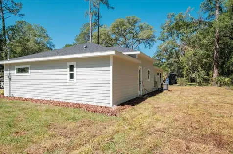 2424 NE 2nd Avenue Gainesville FL 32641