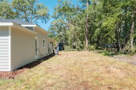 2424 NE 2nd Avenue Gainesville FL 32641